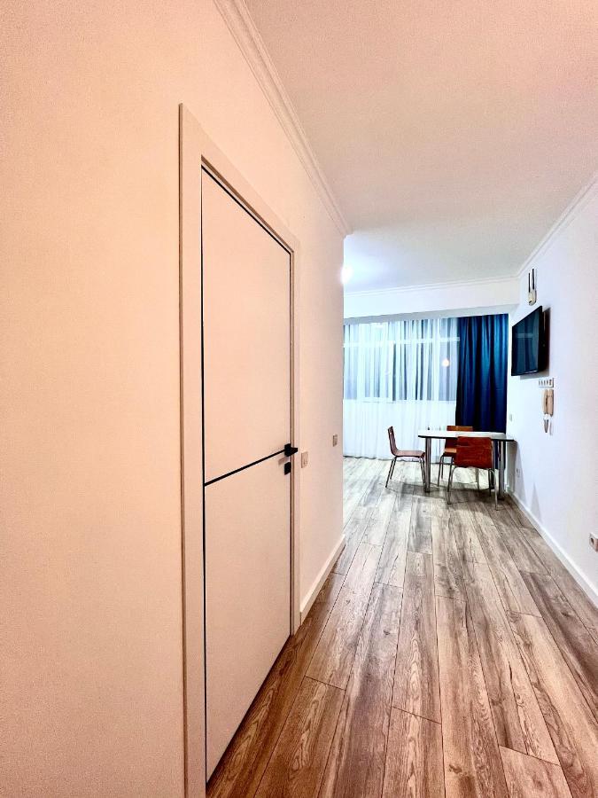 Hyat Apartment Бішкек Екстер'єр фото