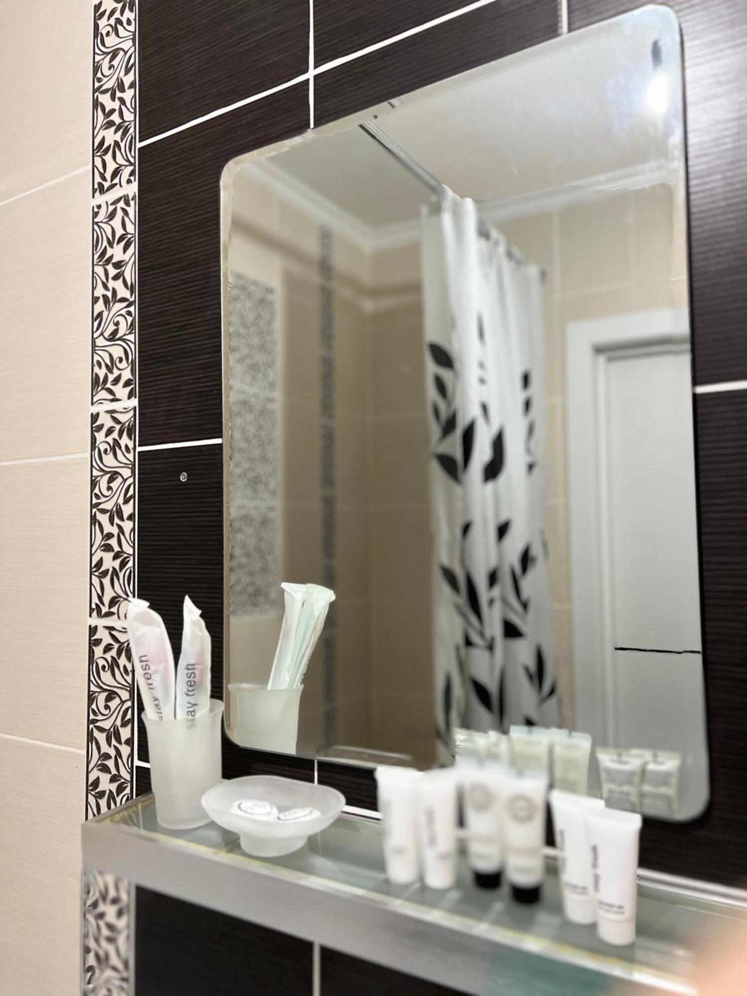 Hyat Apartment Бішкек Екстер'єр фото