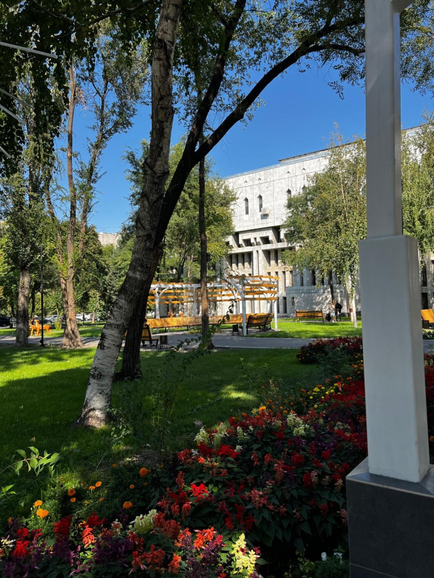 Hyat Apartment Бішкек Екстер'єр фото